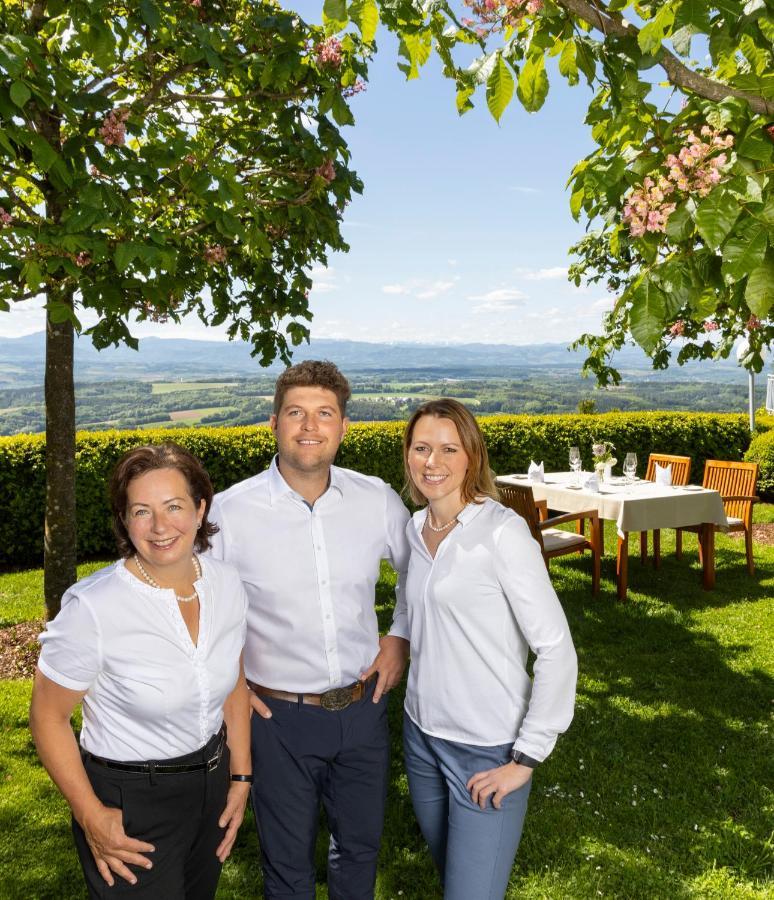Hotel Schachner Maria Taferl Exteriör bild
