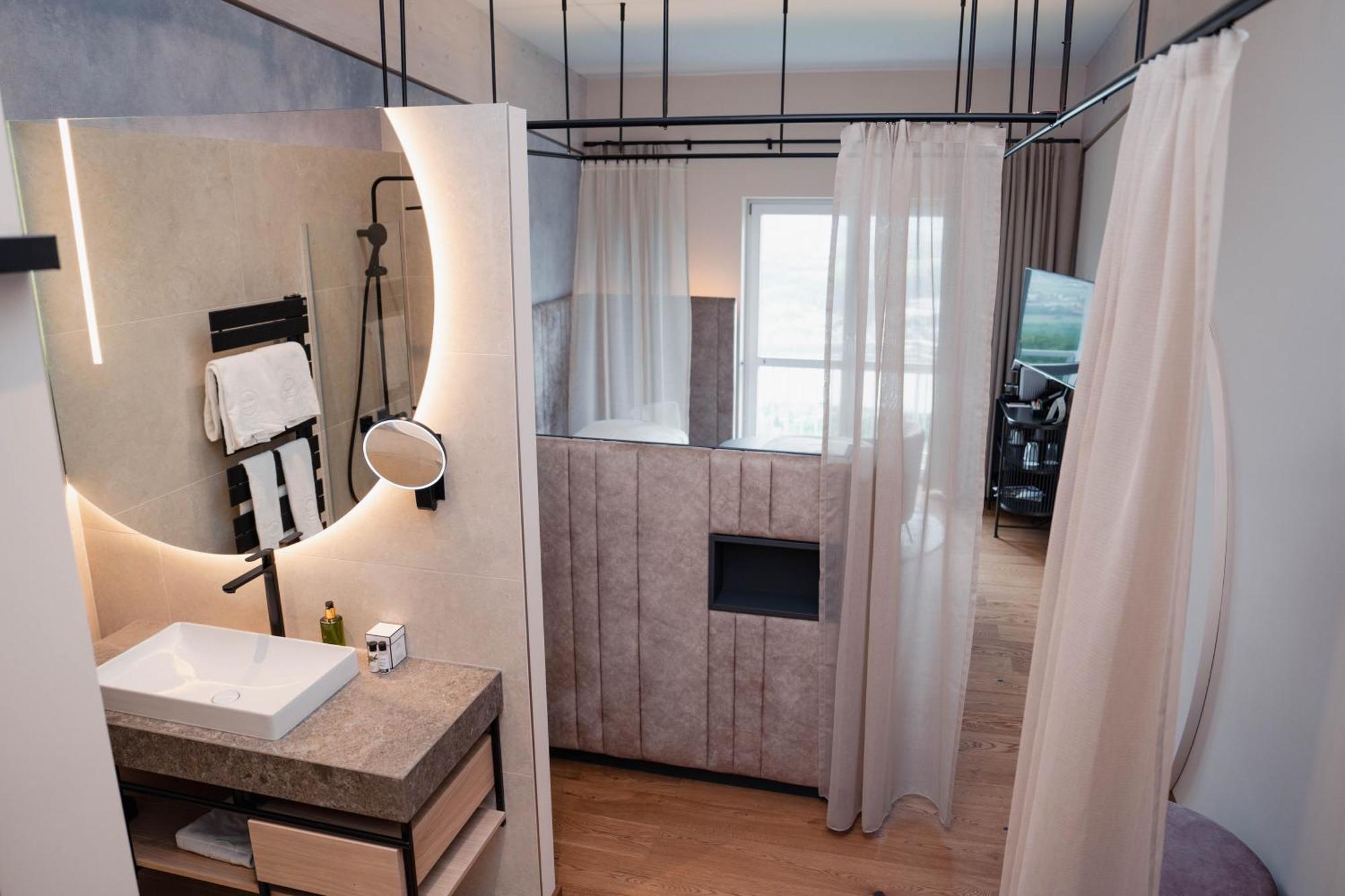 Hotel Schachner Maria Taferl Exteriör bild