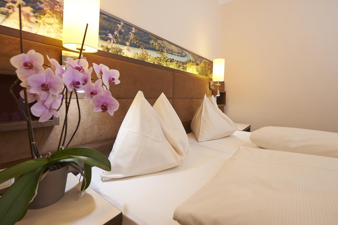 Hotel Schachner Maria Taferl Exteriör bild